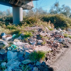 comune avvia raccolta rifiuti discariche sparse