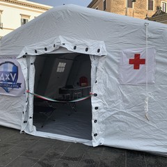 “Amici per la Vita” dona un Presidio Medico Avanzato alla Croce Rossa