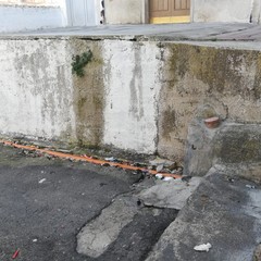 Degrado e fogna a cielo aperto, questa è Via Matteotti