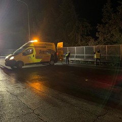 fasi del recupero dei mezzi e della pulizia della strada
