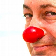 Berardino Leonetti incontra i suoi pazienti senza camice