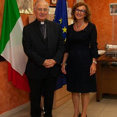 dirigente natale vescovo mansi