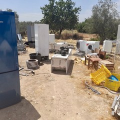 Discarica abusiva scoperta e sequestrata