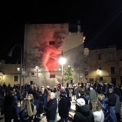 i ragazzi del progetto "Senza Sbarre" animano la Via Crucis