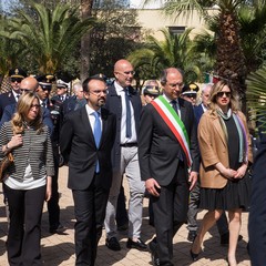 Il 25 aprile 2018 si ricorda il 73° anniversario della Liberazione dell’Italia dall’occupazione nazifascista ed è una festività civile. La celebrazione per ricordare questa data, venne istituita su proposta del presidente del Consiglio Alcide De Gasperi, con una legge ordinaria nel maggio 1949, fu stabilito che il 25 aprile (già festeggiato a partire dal 1946), quale anniversario della Liberazione, rientrasse tra i giorni considerati di festa nazionale. Per garantire che la memoria di quegli eventi non andasse dispersa in seguito al decesso di chi aveva combattuto in prima linea contro il naz