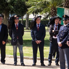 Il 25 aprile 2018 si ricorda il 73° anniversario della Liberazione dell’Italia dall’occupazione nazifascista ed è una festività civile. La celebrazione per ricordare questa data, venne istituita su proposta del presidente del Consiglio Alcide De Gasperi, con una legge ordinaria nel maggio 1949, fu stabilito che il 25 aprile (già festeggiato a partire dal 1946), quale anniversario della Liberazione, rientrasse tra i giorni considerati di festa nazionale. Per garantire che la memoria di quegli eventi non andasse dispersa in seguito al decesso di chi aveva combattuto in prima linea contro il naz