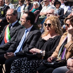 Il 25 aprile 2018 si ricorda il 73° anniversario della Liberazione dell’Italia dall’occupazione nazifascista ed è una festività civile. La celebrazione per ricordare questa data, venne istituita su proposta del presidente del Consiglio Alcide De Gasperi, con una legge ordinaria nel maggio 1949, fu stabilito che il 25 aprile (già festeggiato a partire dal 1946), quale anniversario della Liberazione, rientrasse tra i giorni considerati di festa nazionale. Per garantire che la memoria di quegli eventi non andasse dispersa in seguito al decesso di chi aveva combattuto in prima linea contro il naz