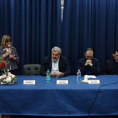 Il presidente della Regione, Michele Emiliano ha incontrato i residenti del quartiere S. Valentino