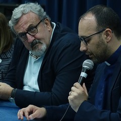 Il presidente della Regione, Michele Emiliano ha incontrato i residenti del quartiere S. Valentino