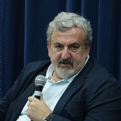 Il presidente della Regione, Michele Emiliano ha incontrato i residenti del quartiere S. Valentino
