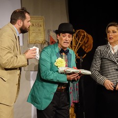 Risate dal primo minuto per l’ entusiasmante spettacolo teatrale "U' Scaldalitte”