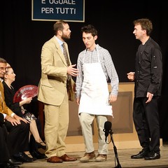 Risate dal primo minuto per l’ entusiasmante spettacolo teatrale "U' Scaldalitte”