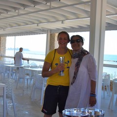 Battaglia casalinga Bat tra Draghi Beach e Dragon Monsters