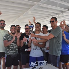 Battaglia casalinga Bat tra Draghi Beach e Dragon Monsters