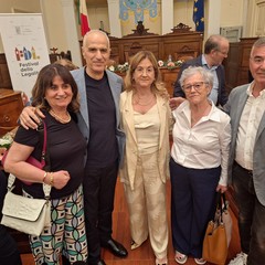 Al Prefetto Isabella Fusiello il riconoscimento “Cittadinanza onoraria”