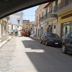 Via Eritrea: strada chiusa al traffico...ma non per tutti!