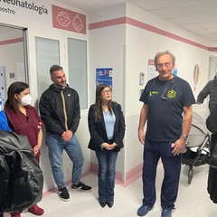 Fidelis in visita alla pediatria del Bonomo