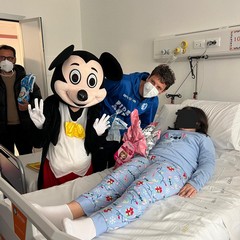 Fidelis in visita alla pediatria del Bonomo