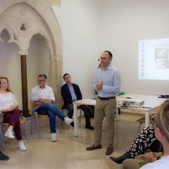 Food Policy Hub