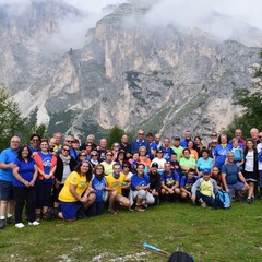 Foto gruppo parrocchiale Santa Teresa JPG