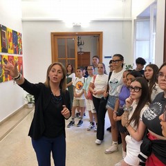 Studenti della scuola "Manzoni" a Palazzo di Città