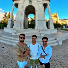 Gli autori della clip