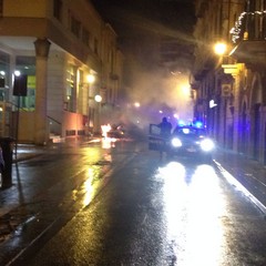 Incendio autovettura in via Bovio