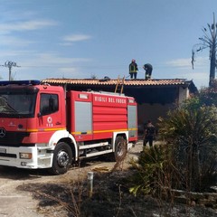 incendio villa confiscata