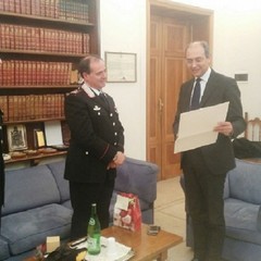 Il saluto al Luogotenente dei Carabinieri Michele Caputo