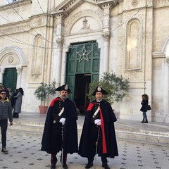 Carabinieri in alta uniforme per le strade di Andria