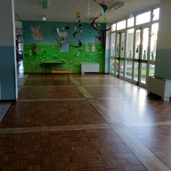 pavimento in parquet per la scuola dell'infanzia "Maria Montessori"