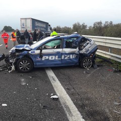 Incidente sull'A/14: due agenti della Polstrada ricoverati al "L. Bonomo"