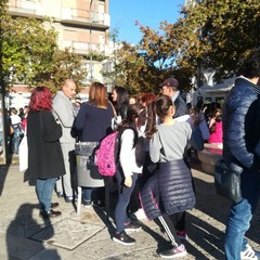 le mamme in piazza Catuma