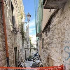 Palazzina semi crollata in vicolo Giannotti ad Andria