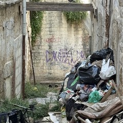 Palazzina semi crollata in vicolo Giannotti ad Andria