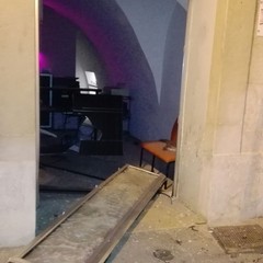 Esplosioni nella notte a Andria