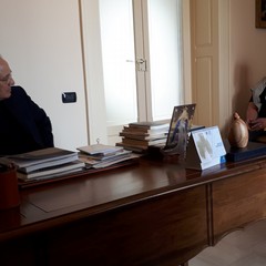 Delegazione di commercianti ricevuta dal Vescovo Mansi
