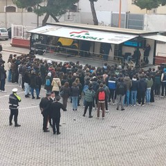 studenti a lezioni di sicurezza stradale con “Katedromos” 