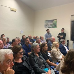 incontro per discutere della realizzazione di una rotatoria al bivio stradale di Montegrosso,