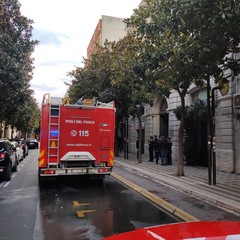 Incendio in un appartamento di corso Cavour