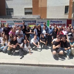 murales sulle mura di cinta dell’ospedale “Bonomo”