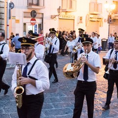 La processione dei Santi patroni, San Riccardo e della Madonna dei Miracoli per le vie cittadine