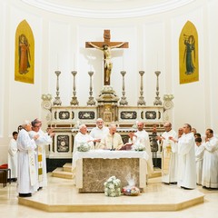 Chiesa Gesù Crocifisso : più di  un secolo di storia
