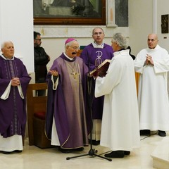 Parrocchia Gesù Crocifisso di Andria, ricorrenza del terzo anniversario del Prodigio della Sacra Spina la pubblicazione di un libro di ricerca sociologica