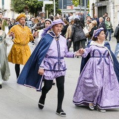 Ritorno al  passato con il corteo storico rinascimentale.