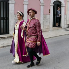 Ritorno al  passato con il corteo storico rinascimentale.
