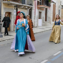 Ritorno al  passato con il corteo storico rinascimentale.
