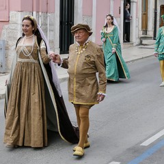 Ritorno al  passato con il corteo storico rinascimentale.