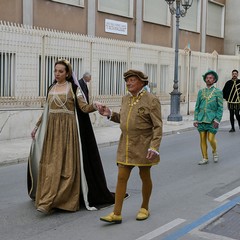 Ritorno al  passato con il corteo storico rinascimentale.