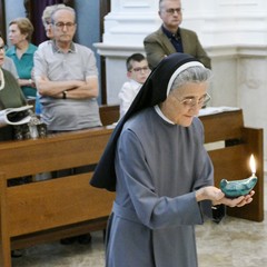 50 anni di fedeltá al Signore di Suor Maria Teresa Casiero madre Superiora provinciale delle suore  Betlemite